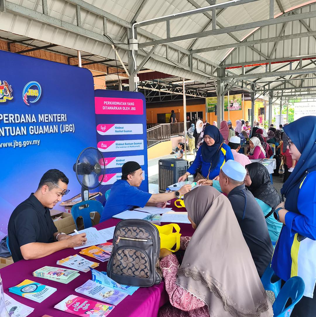JBG Kedah dan Lembaga Zakat Negeri Kedah Santuni Asnaf melalui program 'Justice on Wheel' di Sik Kedah
